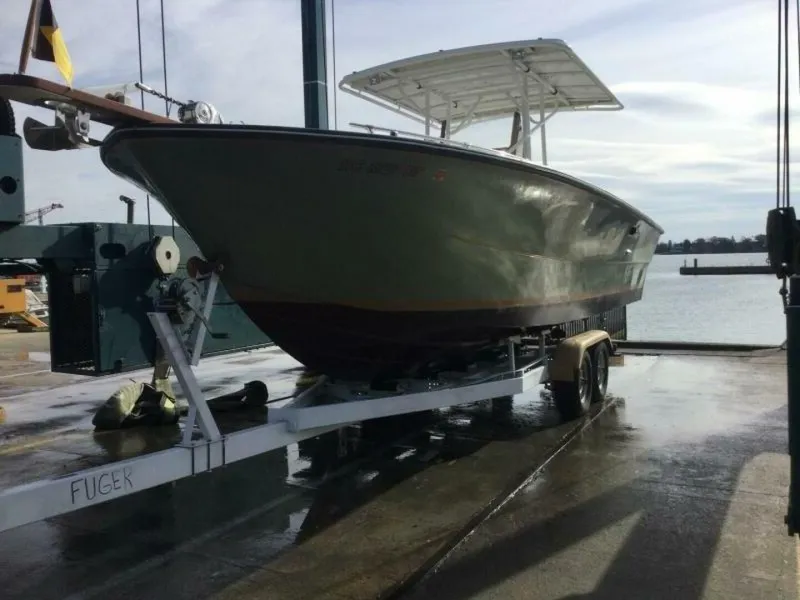 Slide: The Image of Custom 28 CC 1982 - 5687893