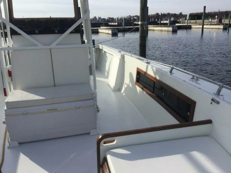 Slide: The Image of Custom 28 CC 1982 - 5687842