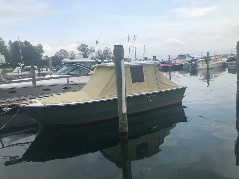 Slide: The Image of Custom 28 CC 1982 - 5687857