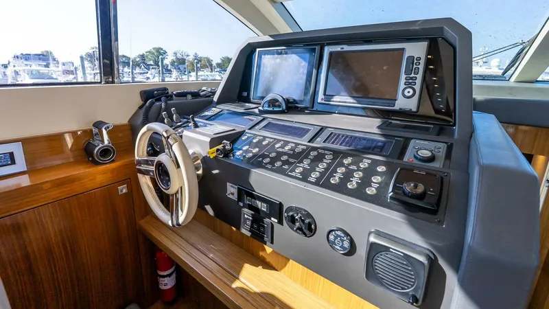 Slide: The Image of Uniesse 55S 2011 - 5688028