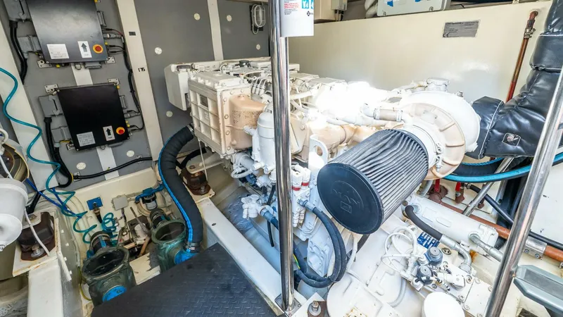 Slide: The Image of Uniesse 55S 2011 - 5688050