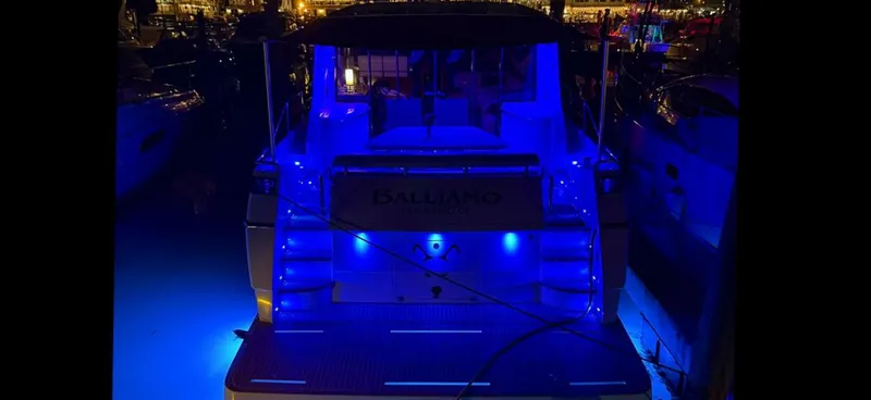 Slide: The Image of Uniesse 55S 2011 - 5688058