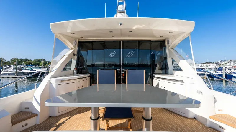 Slide: The Image of Uniesse 55S 2011 - 5688039