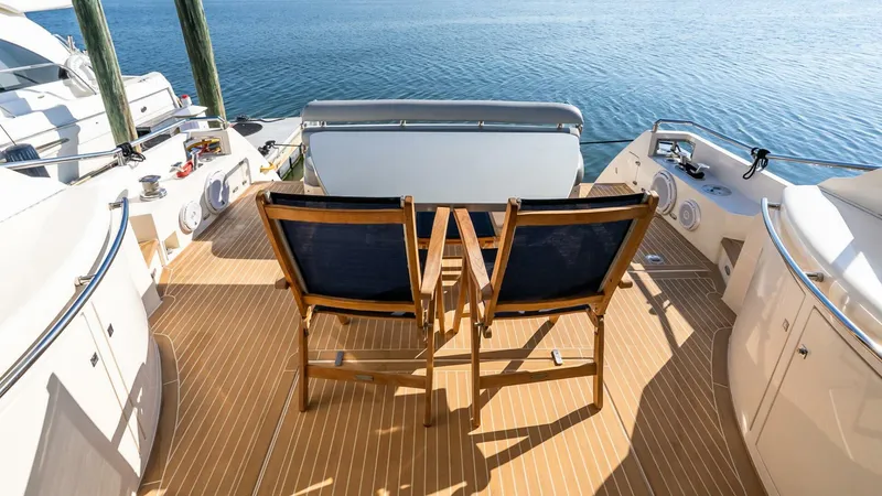 Slide: The Image of Uniesse 55S 2011 - 5688033