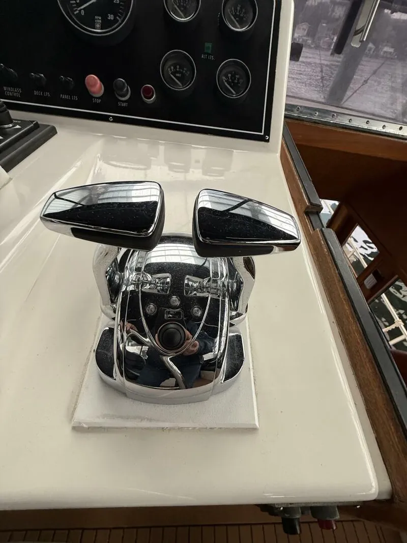 Slide: The Image of Ocean Alexander 486 1995 - 5692487