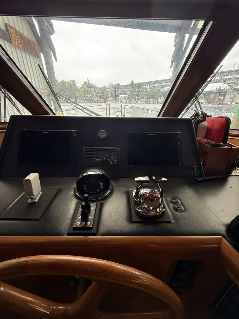 Slide: The Image of Ocean Alexander 486 1995 - 5692498