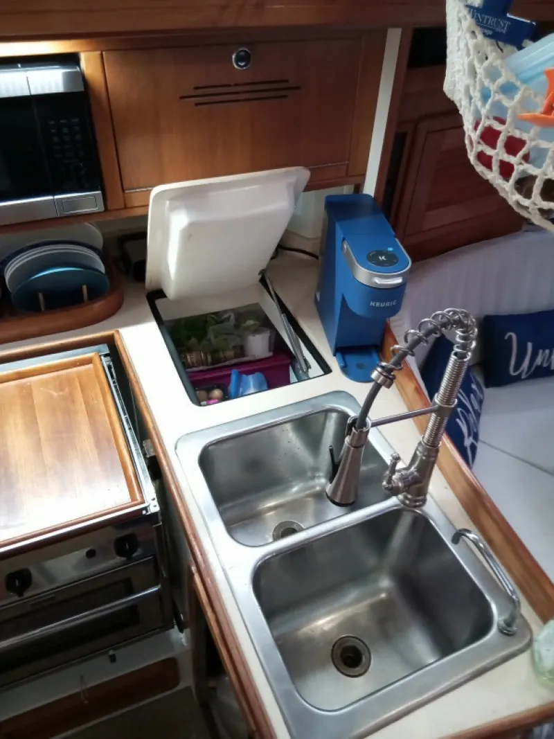 Slide: The Image of Used Sail Monohull for sale 2002 Catalina 42 MK II - MANDALA - 5688867