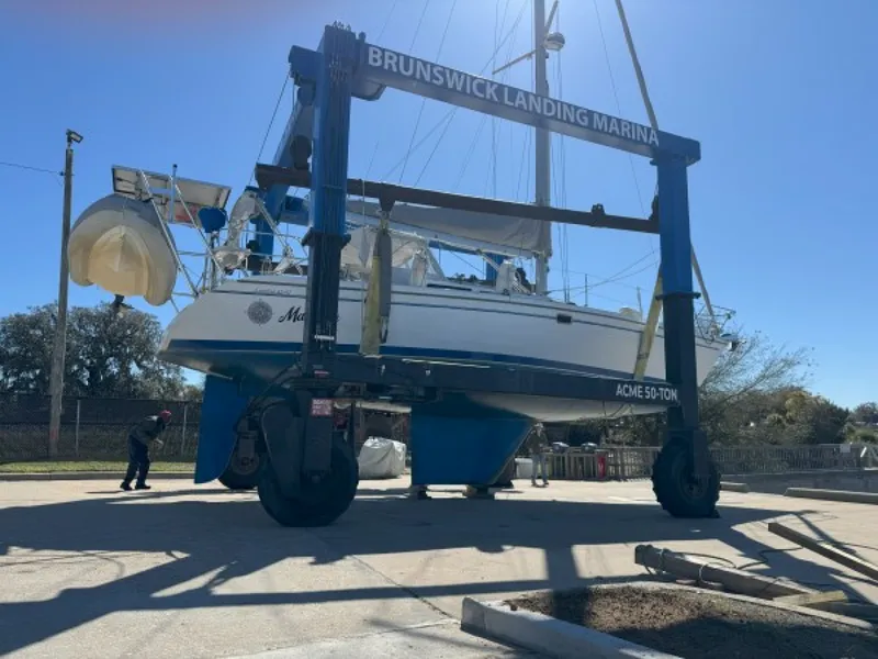 Slide: The Image of Used Sail Monohull for sale 2002 Catalina 42 MK II - MANDALA - 5688557