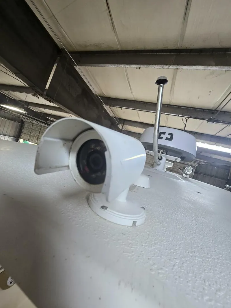 Slide: The Image of Robalo R300 2008 - 5688632