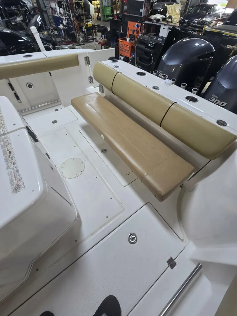 Slide: The Image of Robalo R300 2008 - 5688605