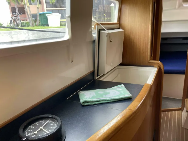 Slide: The Image of Seawind 36 1000XL 2009 - 5688830