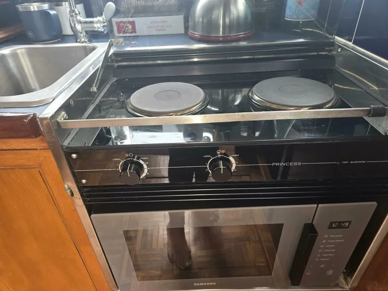 Slide: The Image of Marine Trader 34 DC 1974 - 5688916