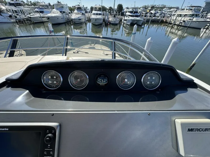 Slide: The Image of 2016 Sea Ray 510 Fly 'Bateau d’Amis' - Flybridge Helm - 5865733