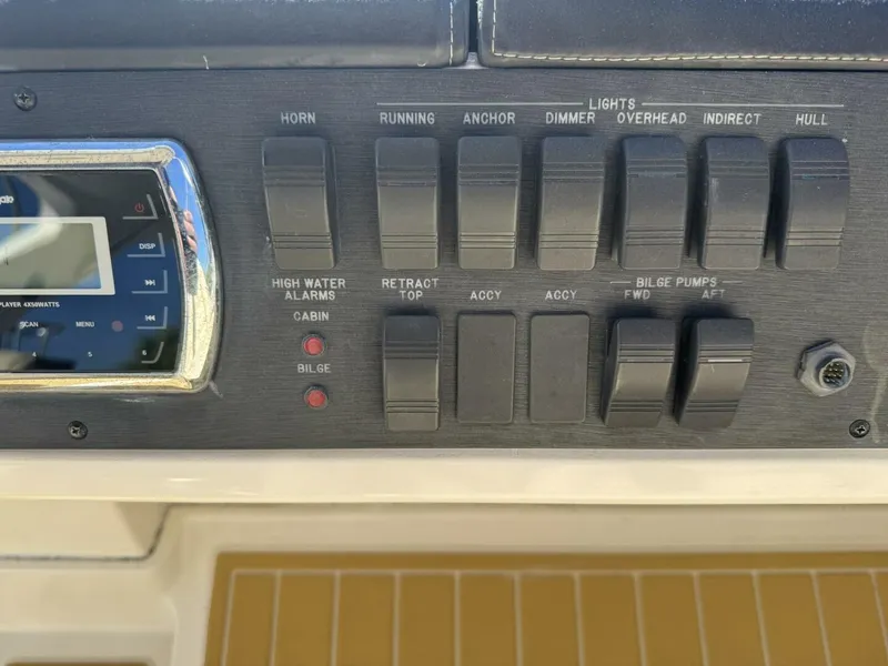 Slide: The Image of 2016 Sea Ray 510 Fly 'Bateau d’Amis' - Flybridge Helm Switches - 5865724