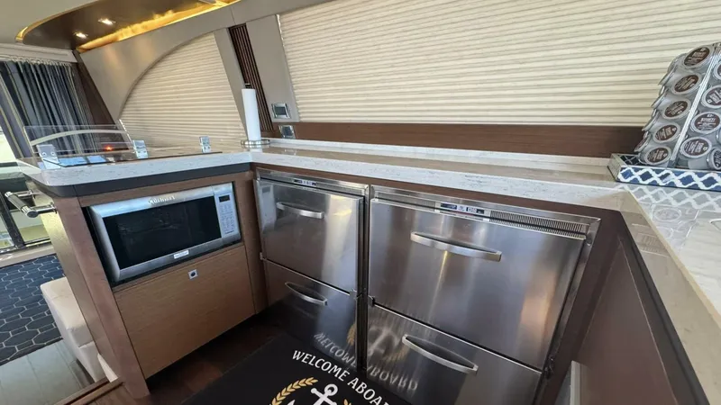 Slide: The Image of 2016 Sea Ray 510 Fly 'Bateau d’Amis' - Galley - 5690699