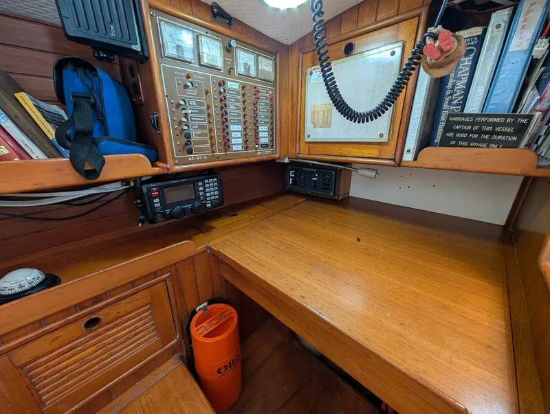 Slide: The Image of Mason 43 1981 - 5689249