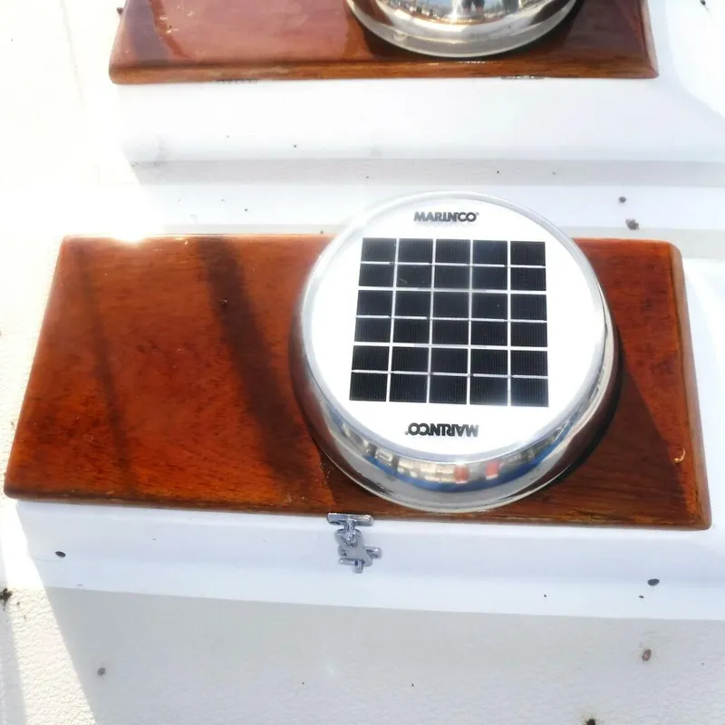 Slide: The Image of Tartan 37 1989 - 5689812