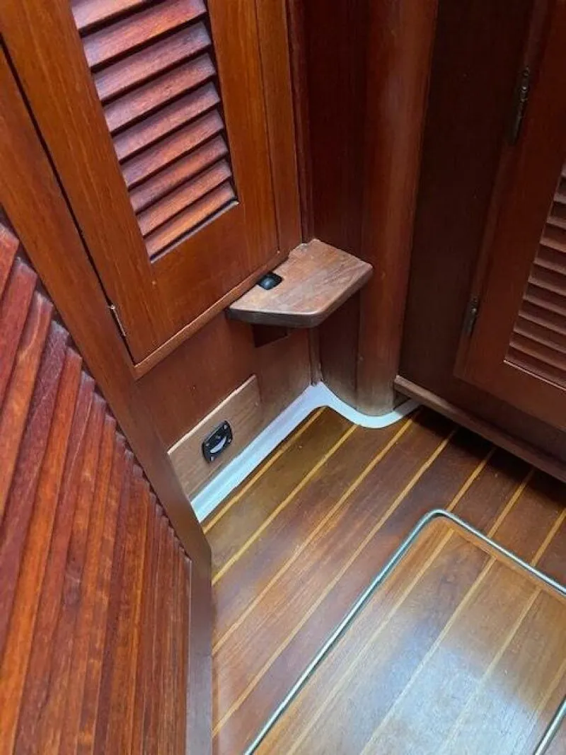 Slide: The Image of Tartan 37 1989 - 5689854