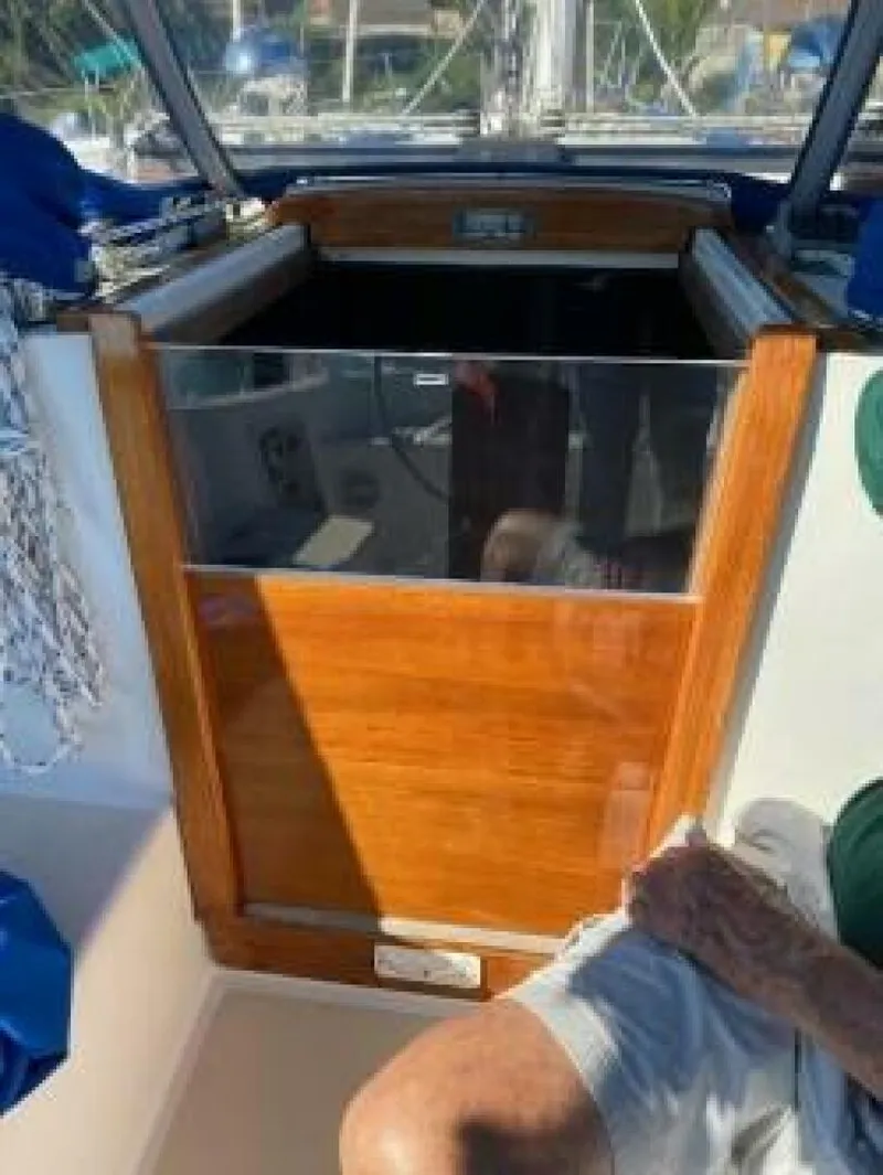 Slide: The Image of Tartan 37 1989 - 5689806