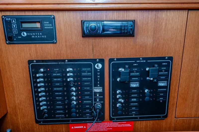 Slide: The Image of Hunter 356 2003 - 5733675