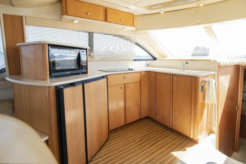 Slide: The Image of Meridian 411 Sedan 2004 - 5689974