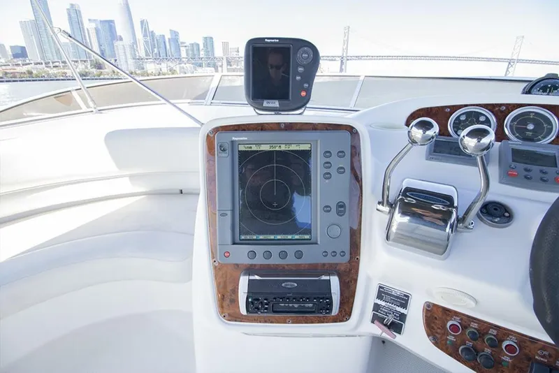 Slide: The Image of Meridian 411 Sedan 2004 - 5689986