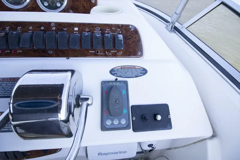 Slide: The Image of Meridian 411 Sedan 2004 - 5689988