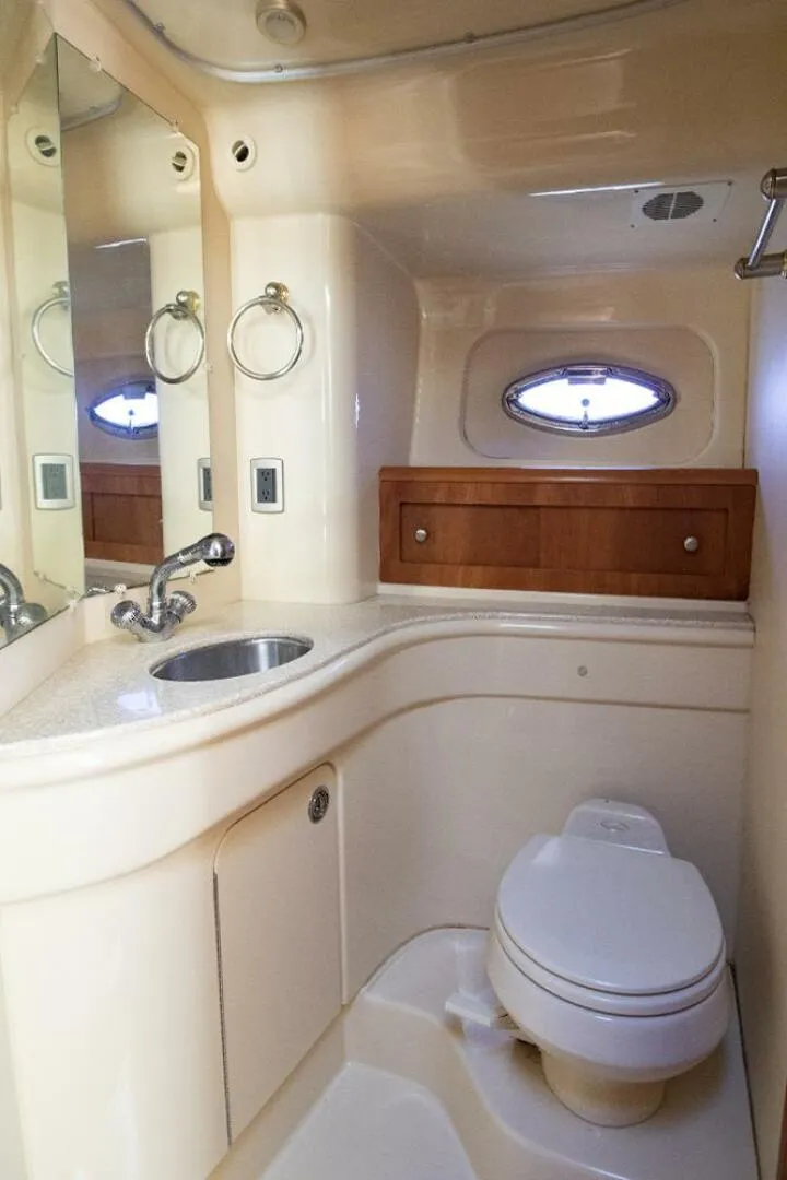 Slide: The Image of Meridian 411 Sedan 2004 - 5689964