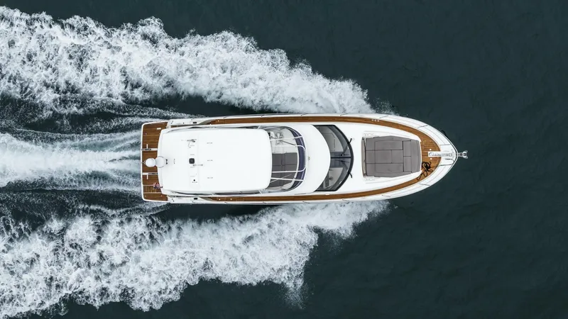 Slide: The Image of Prestige 560 2018 - 5721141