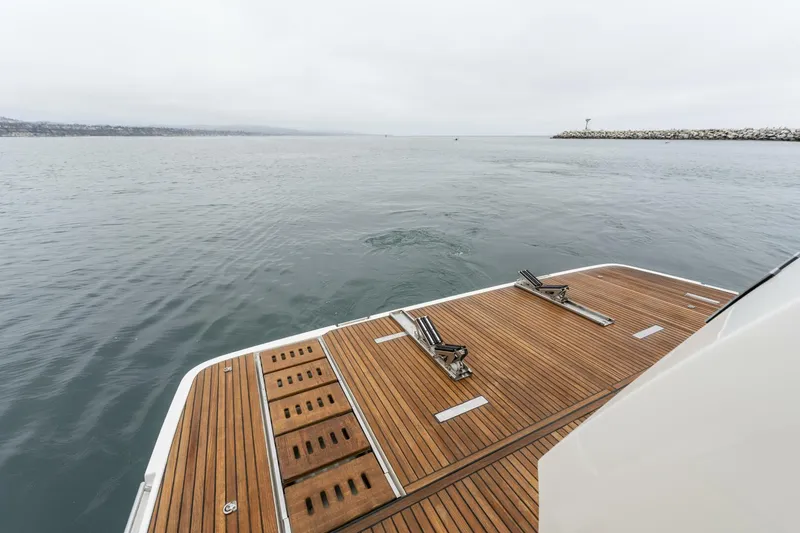 Slide: The Image of Prestige 560 2018 - 5721310