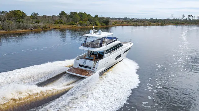 Slide: The Image of Prestige 560 2018 - 79