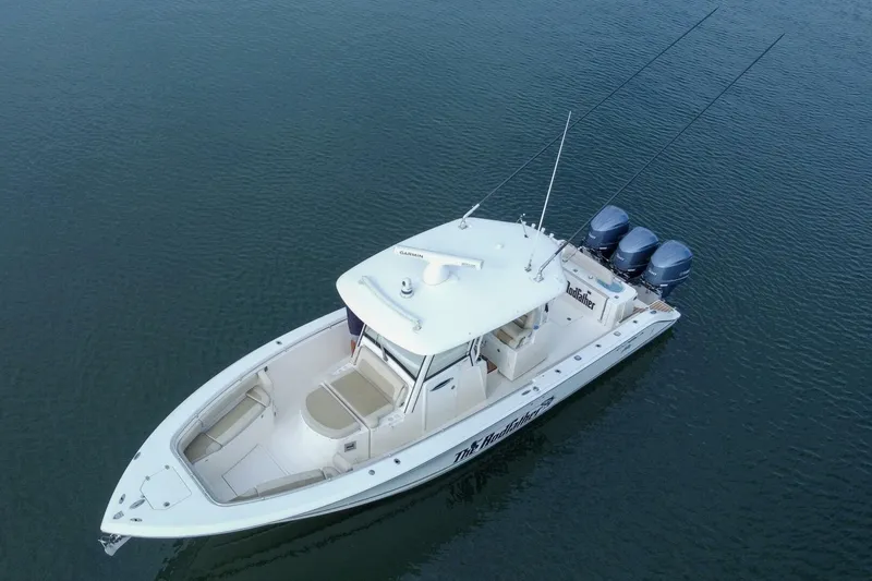 Slide: The Image of Cobia 344 CC 2015 - 5690420