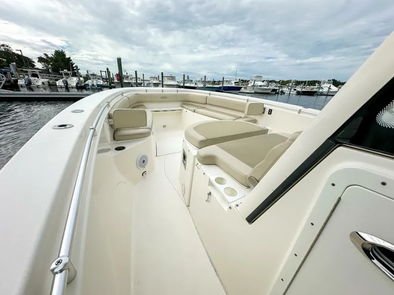 Slide: The Image of Cobia 344 CC 2015 - 5690429