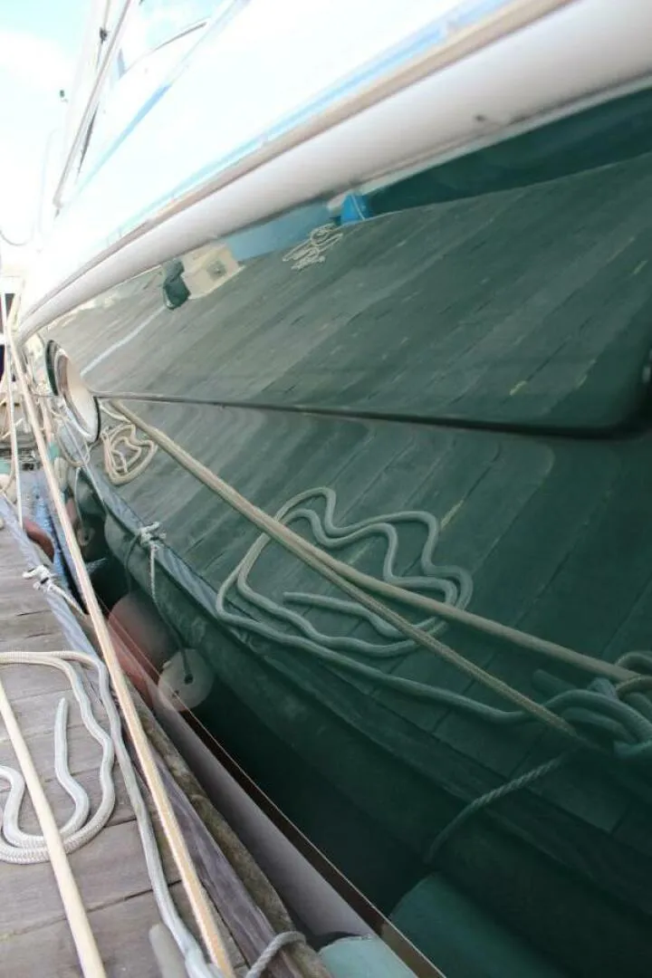 Slide: The Image of Hull Side - 5690627