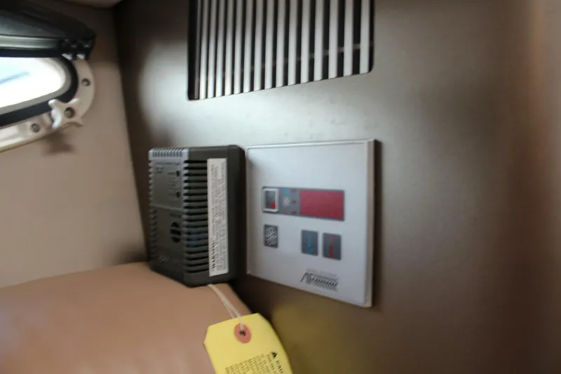 Slide: The Image of AC Contorl - 5690600