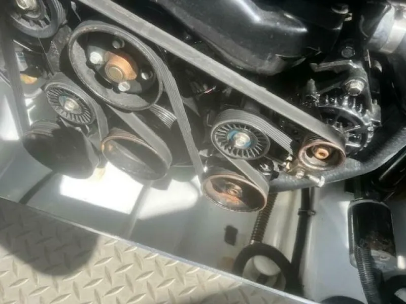 Slide: The Image of Engine Pullies - 5690662