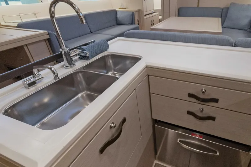 Slide: The Image of Jeanneau Sun Odyssey 51 Performance 2021 - 5690900