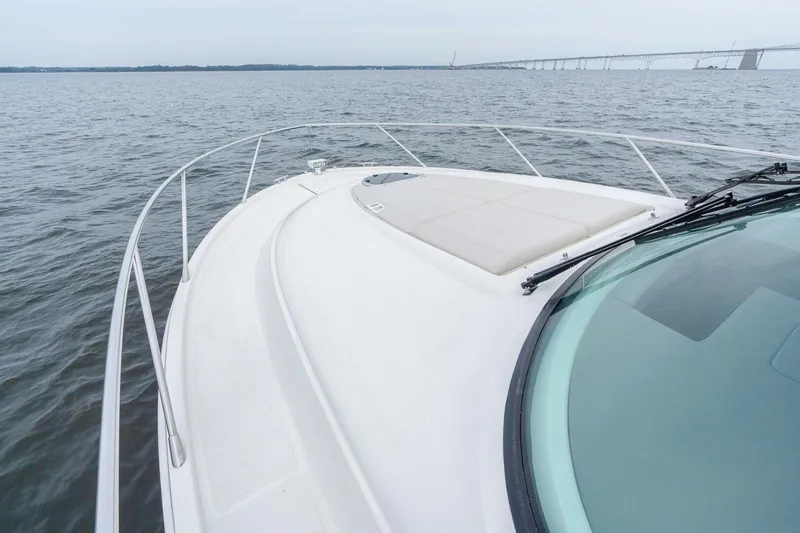 Slide: The Image of Tiara 4400 Flybridge 2021 - 5695016