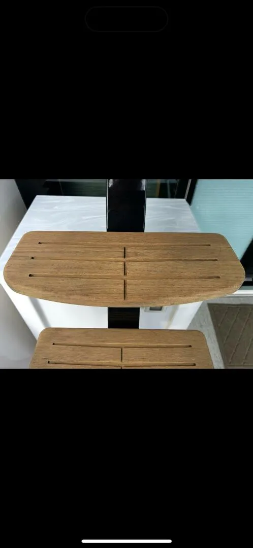 Slide: The Image of Tiara 4400 Flybridge 2021 - 5810416