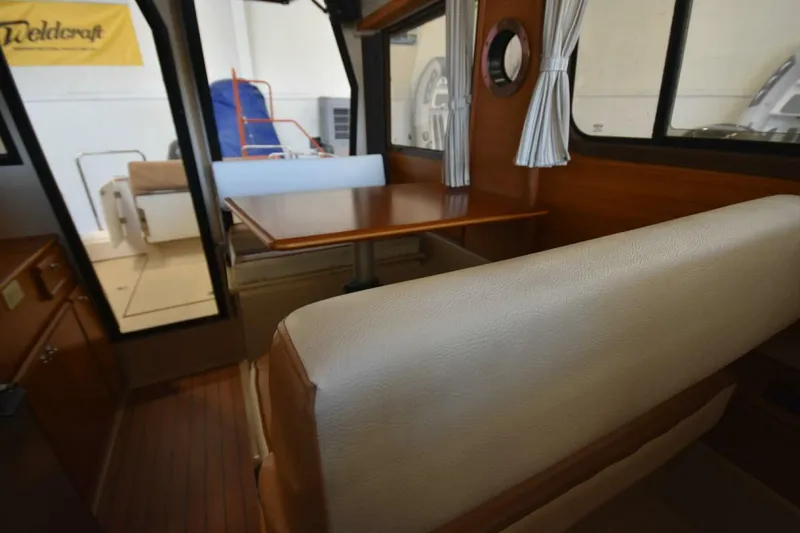 Slide: The Image of Ranger Tug R-23 LE 2018 - 5691909