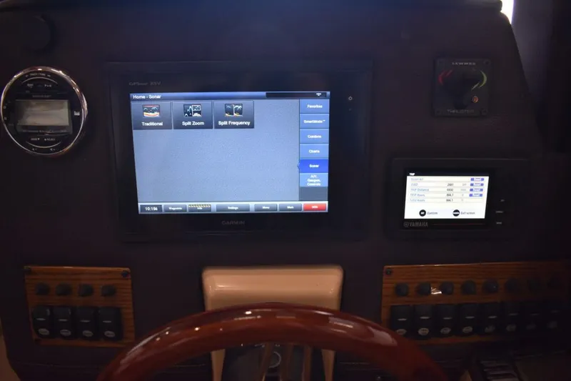 Slide: The Image of Ranger Tug R-23 LE 2018 - 5691934