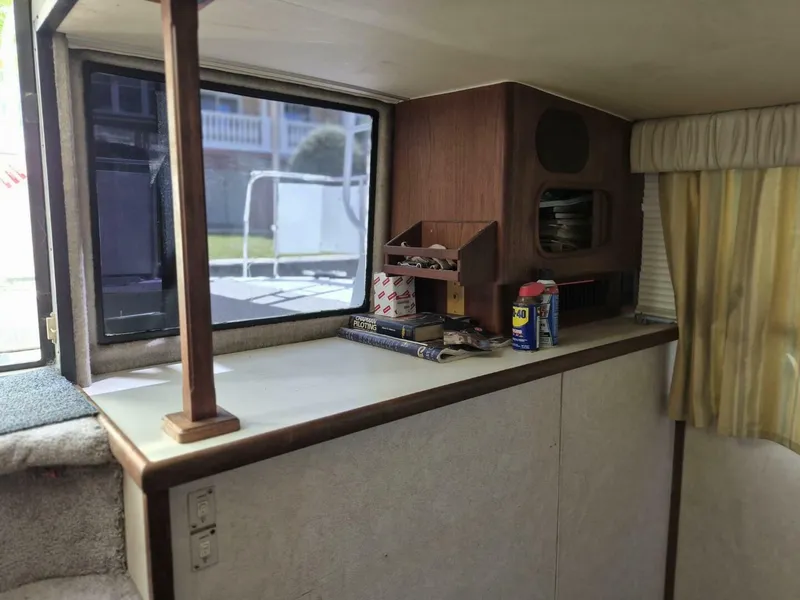 Slide: The Image of Carver Yachts 36 1991 - 5692010