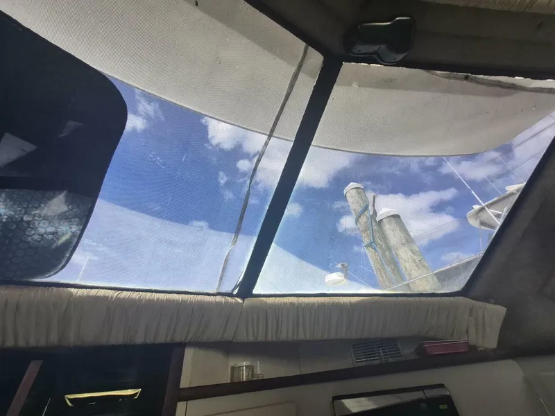 Slide: The Image of Carver Yachts 36 1991 - 5692019