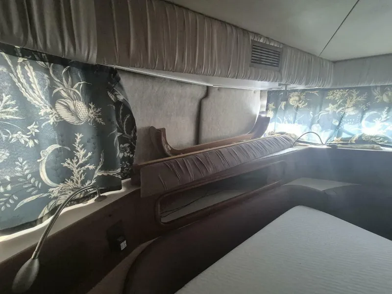 Slide: The Image of Carver Yachts 36 1991 - 5692029