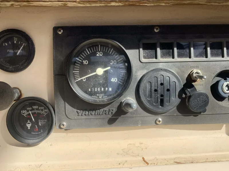 Slide: The Image of Island Packet 40 1996 - 5693789