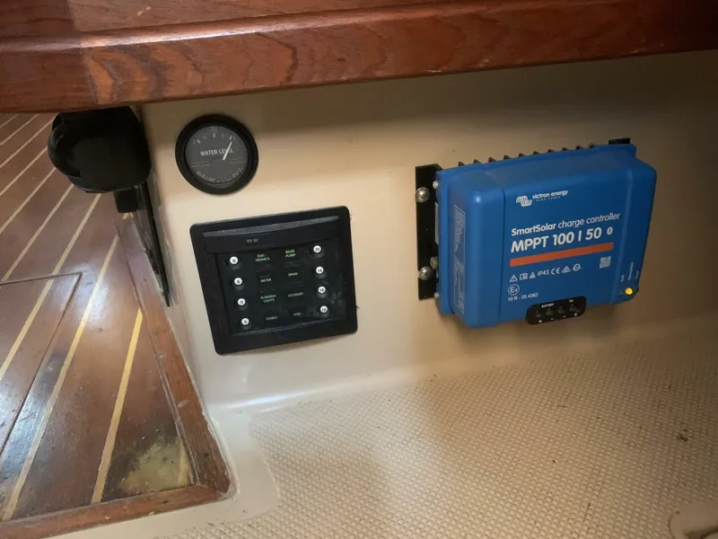 Slide: The Image of Island Packet 40 1996 - 5693787