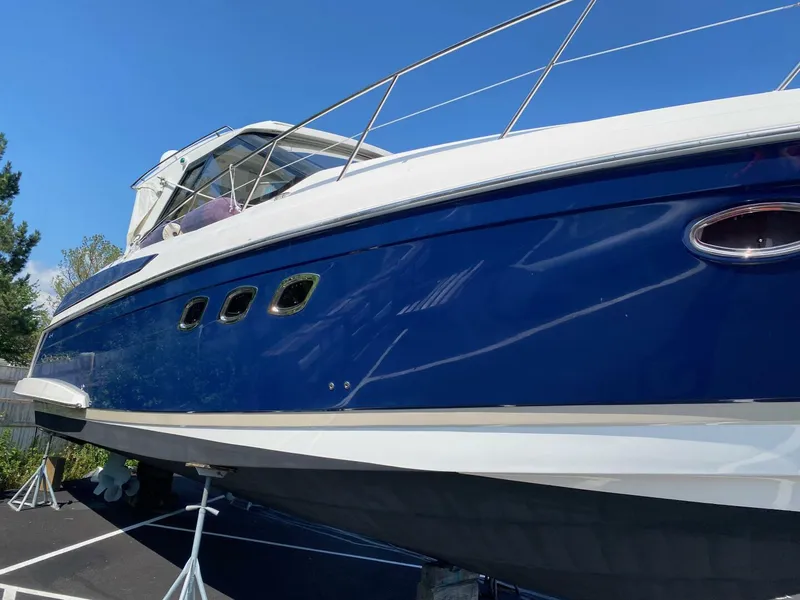 Slide: The Image of Regal 42 Sport Coupe 2011 - 5692400