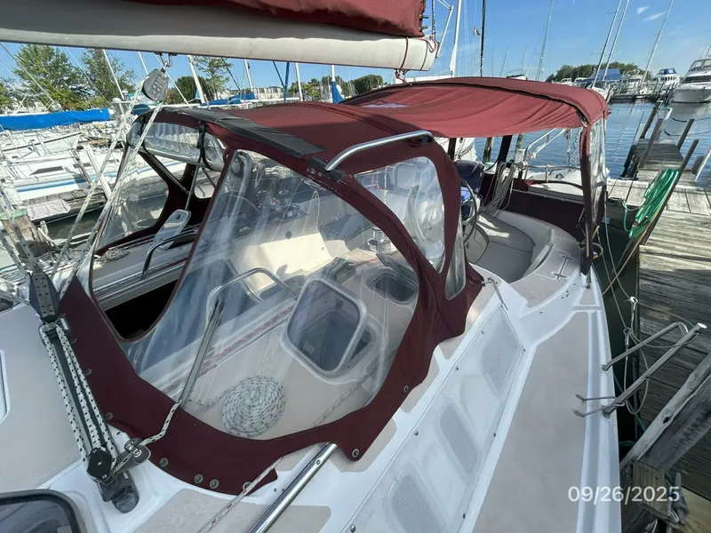 Slide: The Image of 37' Hunter dodger-bimini2 - 5692526