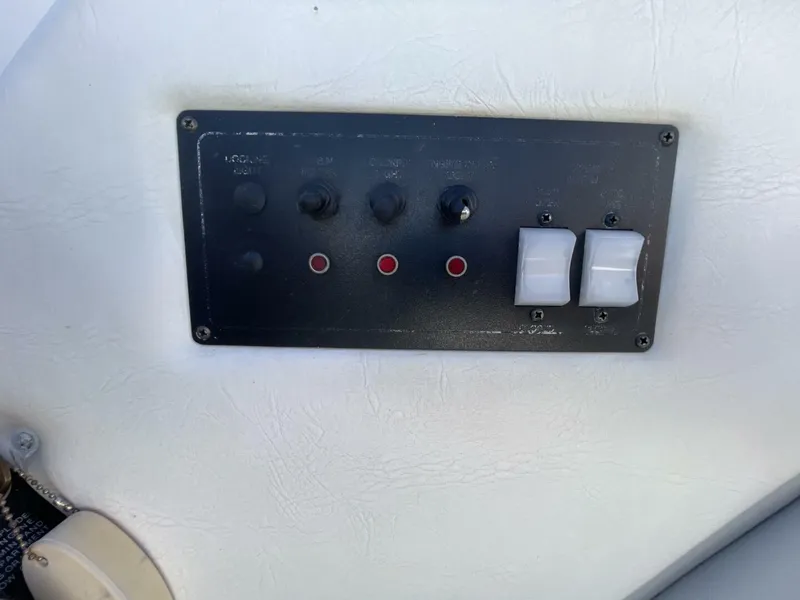 Slide: The Image of Fountain 38 Sport Cruiser 1993 - 5740114