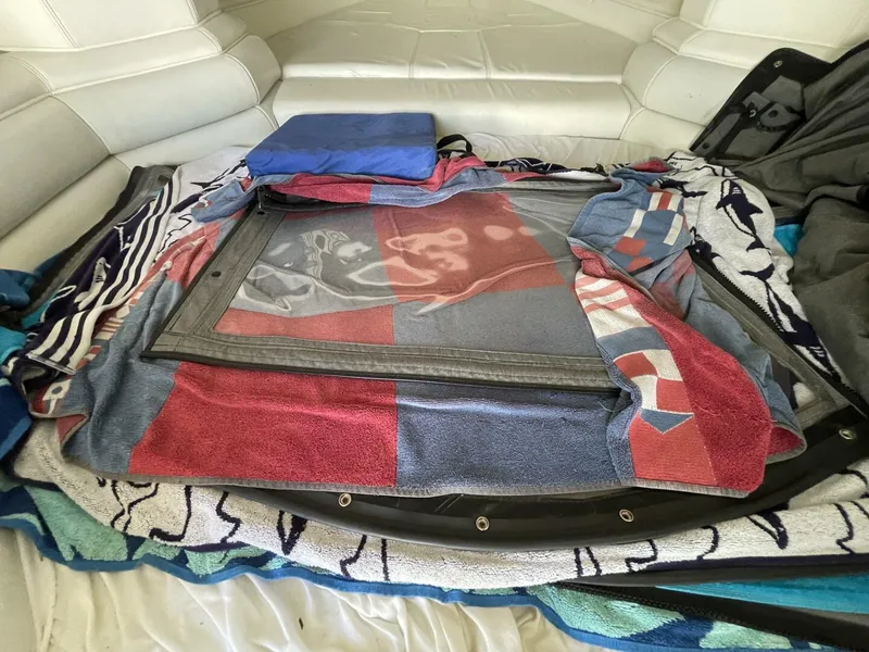 Slide: The Image of Fountain 38 Sport Cruiser 1993 - 5740129